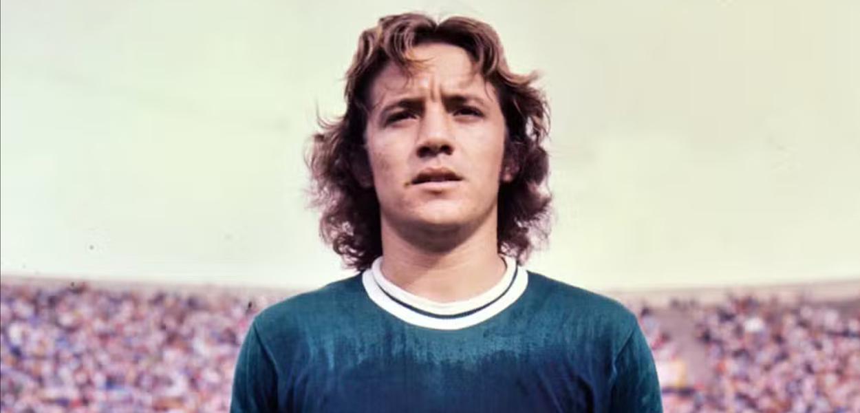 Ídolo histórico do Palmeiras, Leivinha morre aos 76 anos