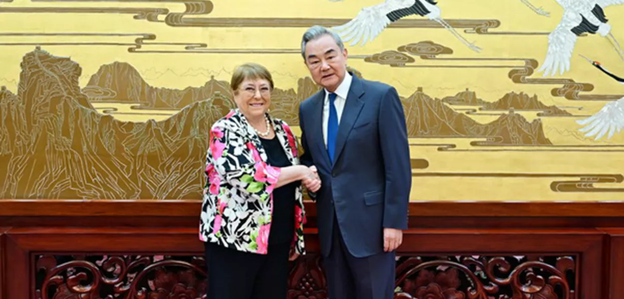 Chanceler chinês se reúne com candidata à secretária-geral da ONU, Michelle Bachelet