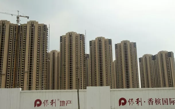 China acelera reformas para ampliar acesso à moradia e fortalecer setor imobiliário