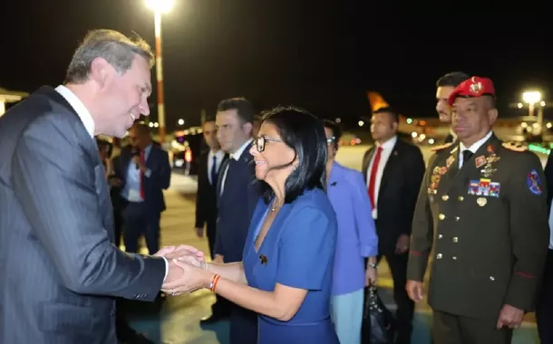 Delcy chega à Turquia