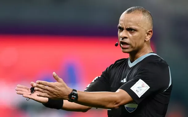 Fifa escala trio brasileiro para apitar jogo de abertura da Copa 2026