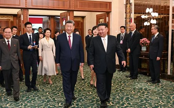 Casal presidencial da China comparece a almoço oferecido pelo líder da RPDC e sua esposa
