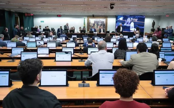 Maioridade penal: entenda os próximos passos da PEC após aprovação na CCJ da Câmara