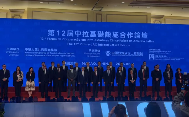 Participantes do fórum de cooperação entre China e América Latina, realizado em Macau