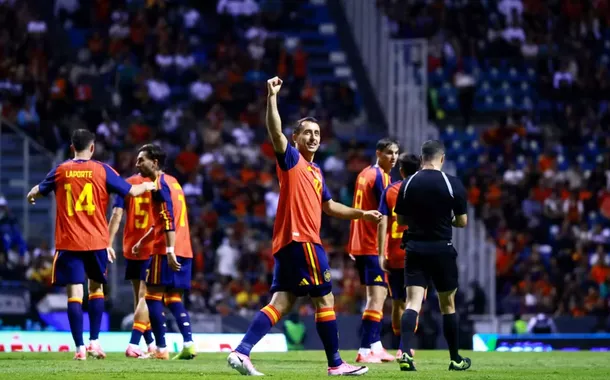 O dia na Copa: Espanha, Bélgica e Uruguai entram em campo nesta segunda