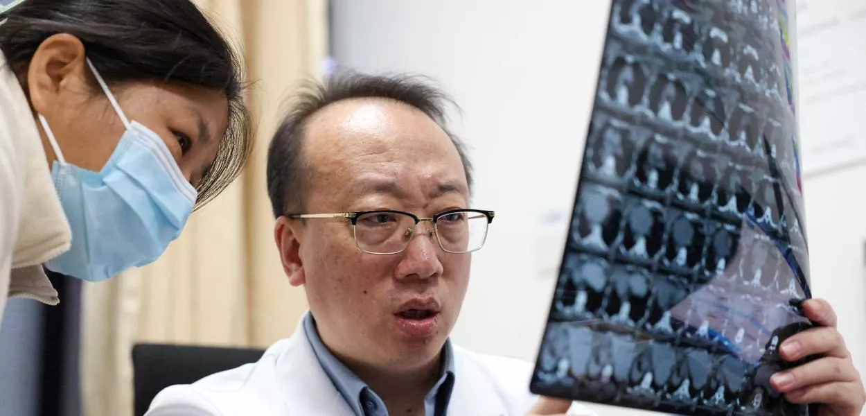Médico na China