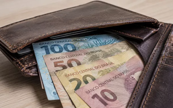Conquista dos pisos salariais em Santa Catarina: avanços e limites