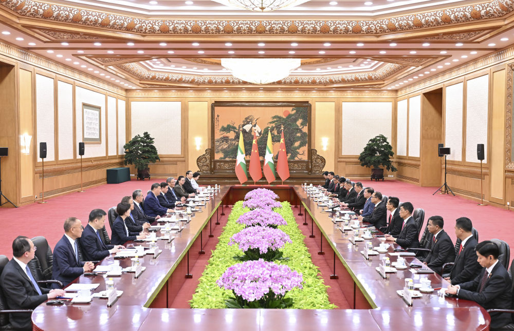 Presidentes da China e de Mianmar se reúnem em Beijing
