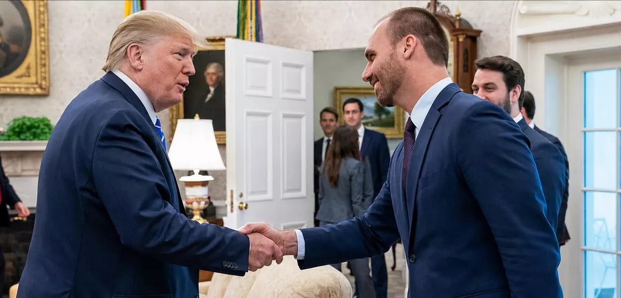 Donald Trump e Eduardo Bolsonaro 