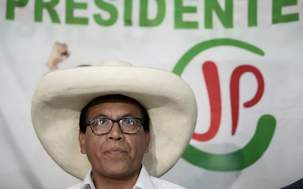 Partido de Sánchez contesta eleição no Peru e não reconhecerá resultado