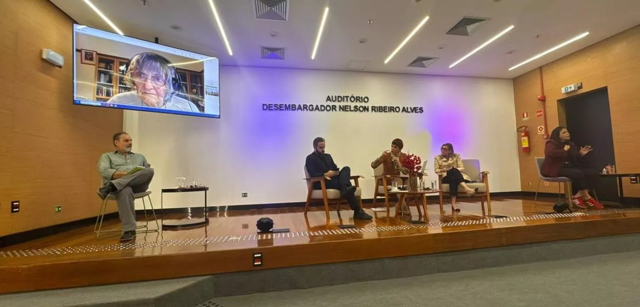 Encontro "Vidas trans e justiça social", no Centro Cultural do Poder Judiciário do Estado do Rio de Janeiro (CCPJ)
