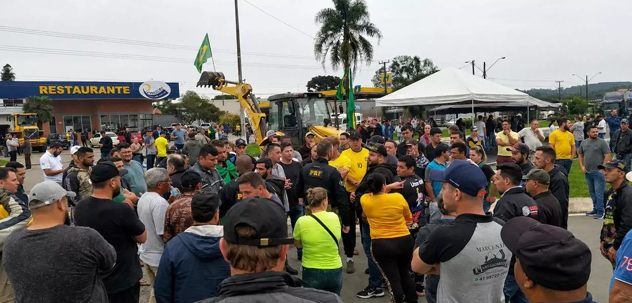 Bloqueio em rodovia de Santa Catarina em outubro de 2022