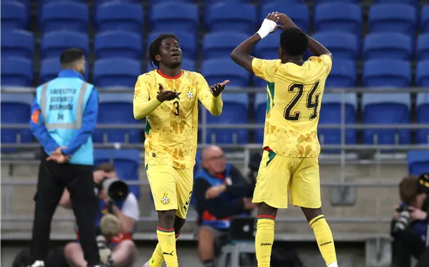 Gana vence Panamá em jogo truncado e com troca incomum de goleiro