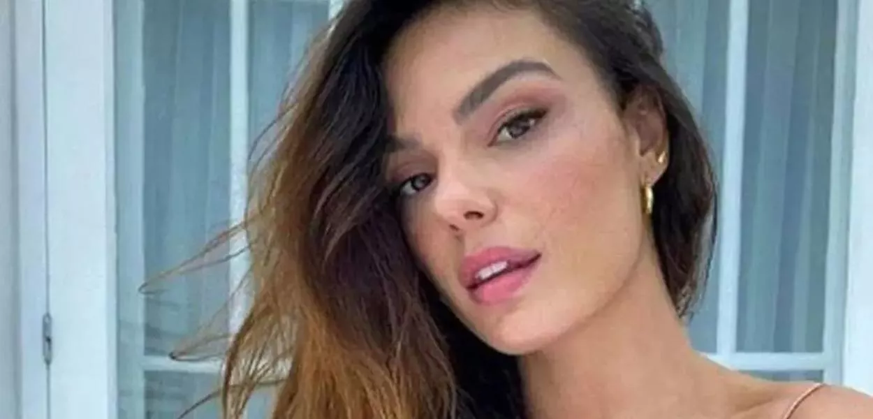 Isis Valverde
