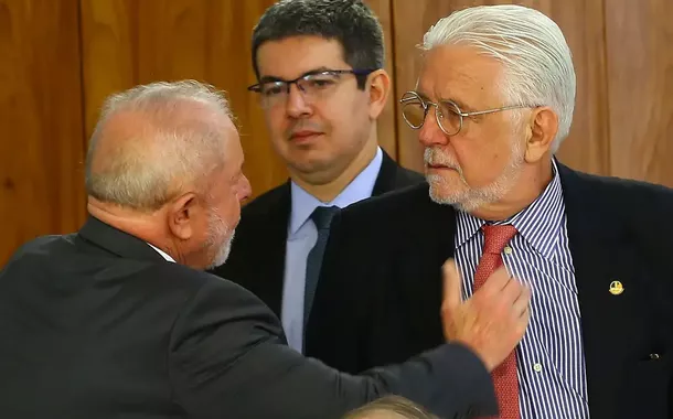 Lula, Jaques Wagner e Randolfe Rodrigues