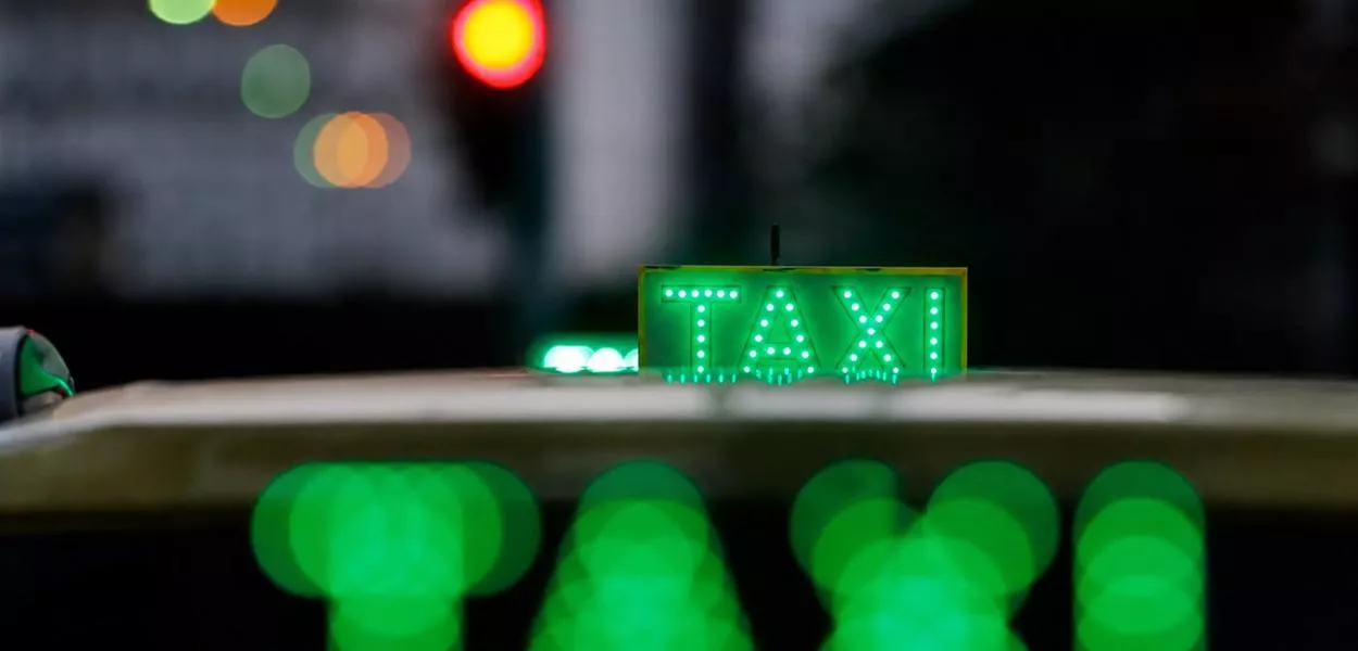 Taxi