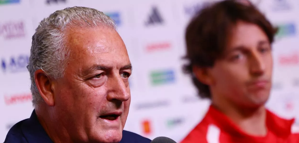 Técnico do Paraguai, Gustavo Alfaro, durante a coletiva de imprensa em Santa Clara, Califórnia, EUA, em 18 de junho de 2026  