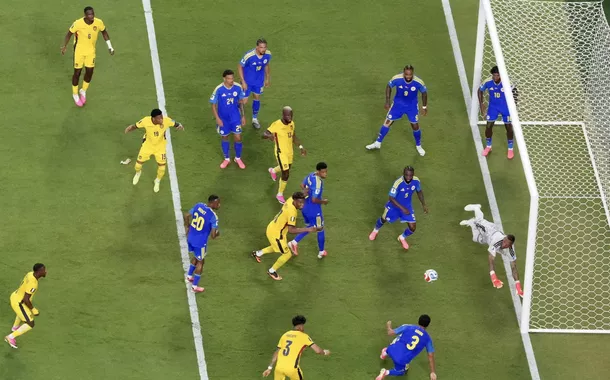 Curaçao arranca empate histórico com Equador