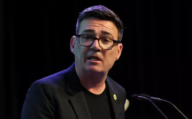 Quem é Andy Burnham, favorito para liderar o Reino Unido após a renúncia de Keir Starmer
