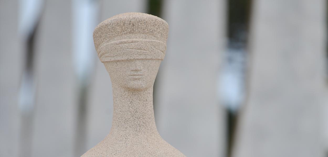 Mudança nas férias garante até 12 semanas de descanso para juízes e procuradores