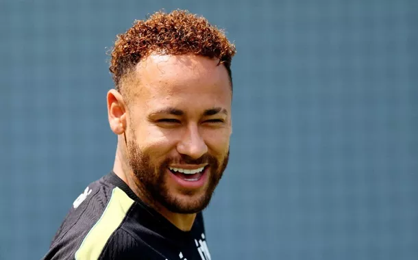Ancelotti planeja Neymar centralizado e evita pressa por retorno na Copa