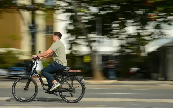 BNDES financia 85 mil bicicletas elétricas para entregadores