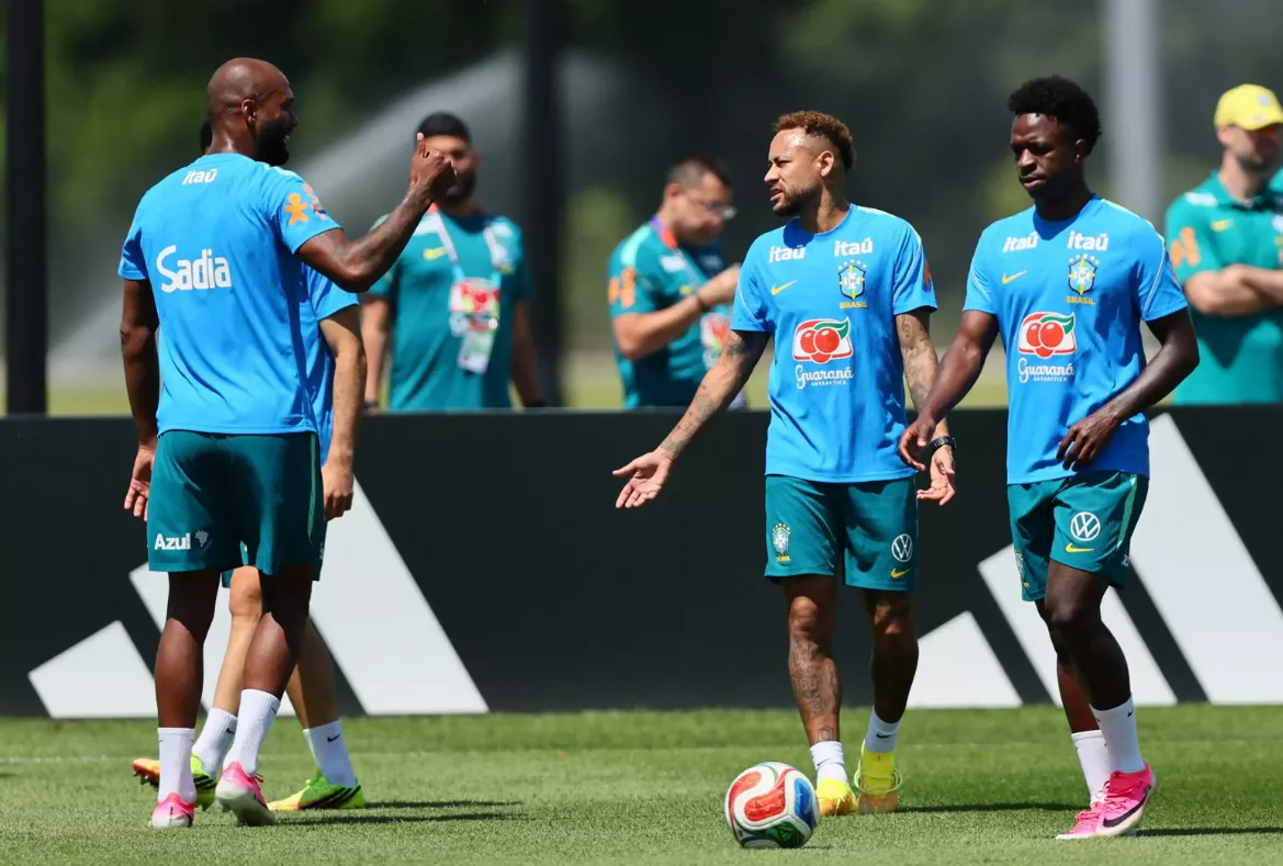 Alisson é poupado e Neymar treina antes de Brasil x Escócia