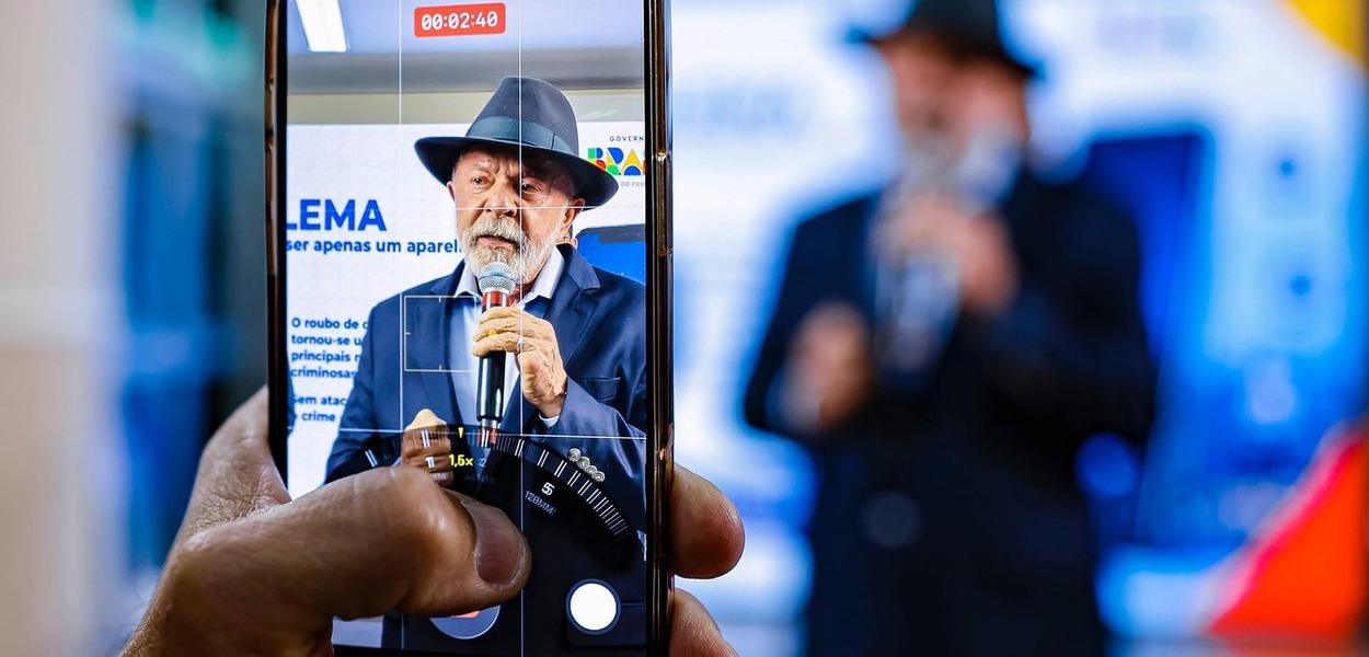 Lula lança nova fase do Celular Seguro contra receptação