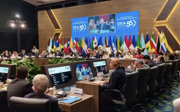 Embaixador defende interesses chineses em relação ao Panamá