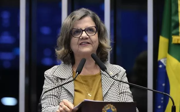 Teresa Leitão assume liderança do governo com lista de desafios no Senado