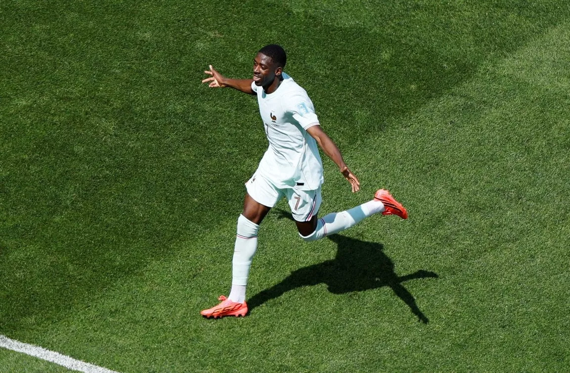 Dembélé faz hat-trick histórico e põe França em vantagem na Copa