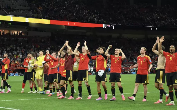 Bélgica goleia a Nova Zelândia por 5 a 1 e avança em primeiro no grupo G da Copa