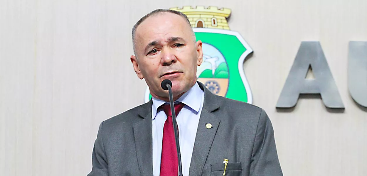 Deputado estadual Alcides Fernandes (PL-CE)