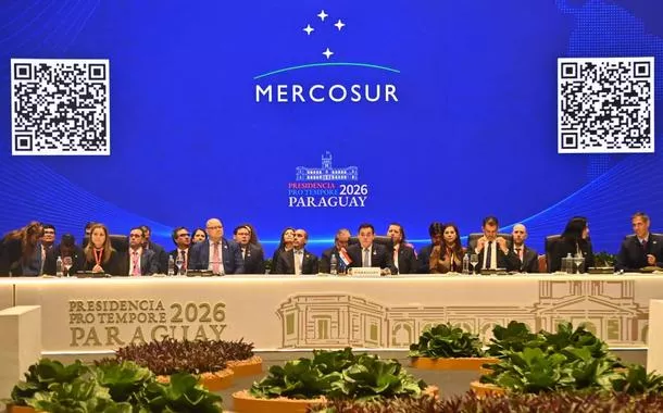 Mercosul abre cúpula em Assunção com presença de líderes globais e avanços técnicos em comércio
