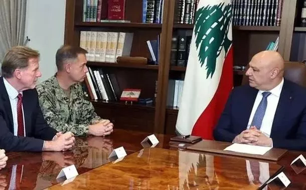 Comandante dos EUA visita o Líbano para discutir acordo que prevê desarmamento do Hezbollah