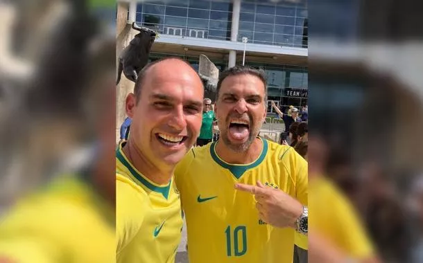 Condenado pelo STF, Eduardo Bolsonaro volta a acompanhar jogo do Brasil nos EUA